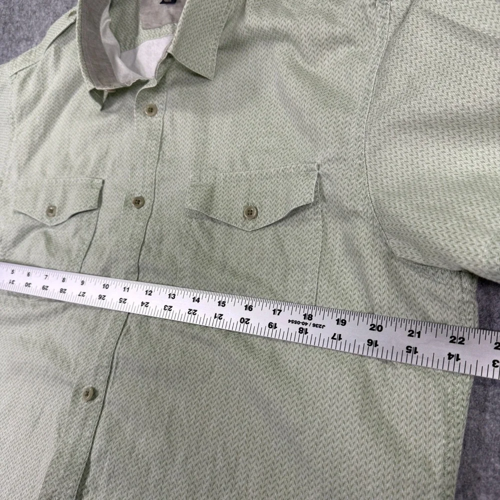 Banana Republic Safari Shirt Mens L Green Chevron Stripe Linen Blend Epaulettes